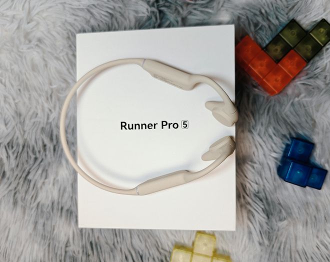 Runner Pro5带来不同骨传导佩戴体验凯发国际K8IP69级防水+32G大内存南卡(图9)